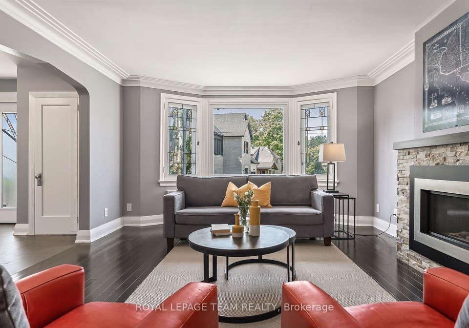 111-ivy-crescent-ottawa-ontario-x13696326
