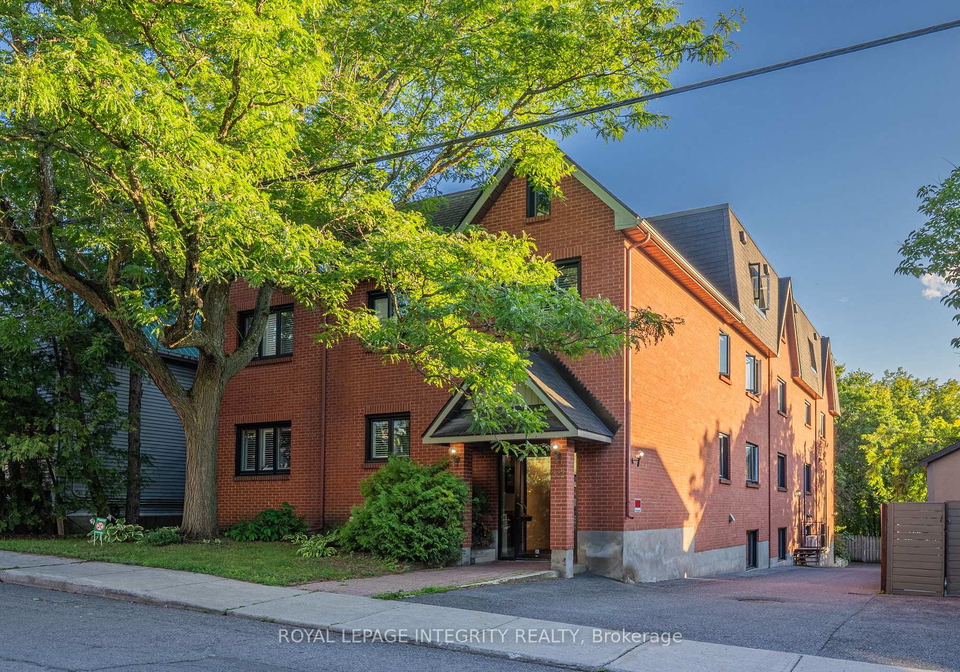 222-russell-avenue-ottawa-ontario-x13696352