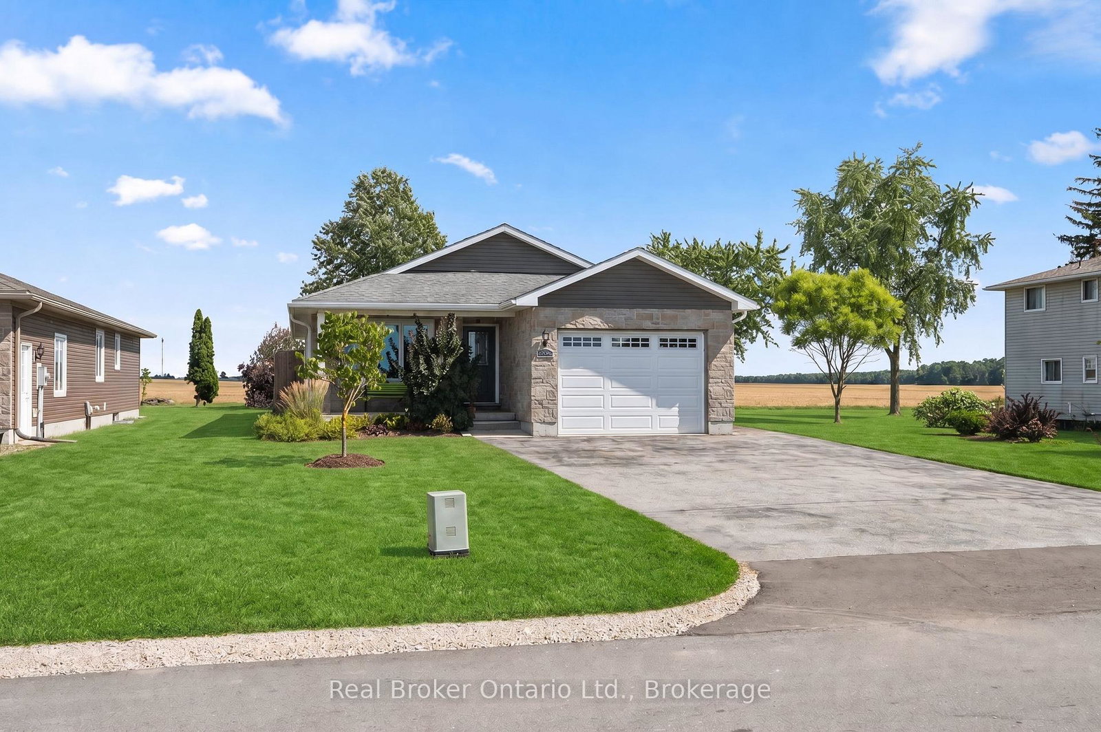 157-clyde-street-morris-turnberry-ontario-x13696396