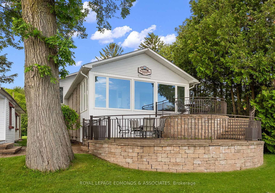 907-cedar-lane-pembroke-ontario-x13696436