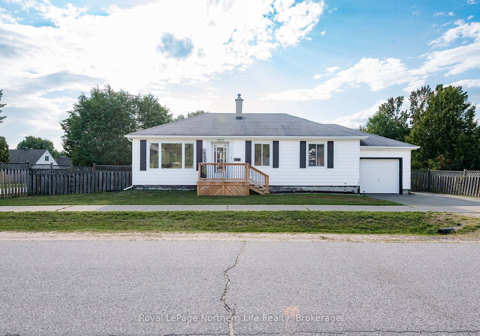 1009-elizabeth-street-north-bay-ontario-x13696522