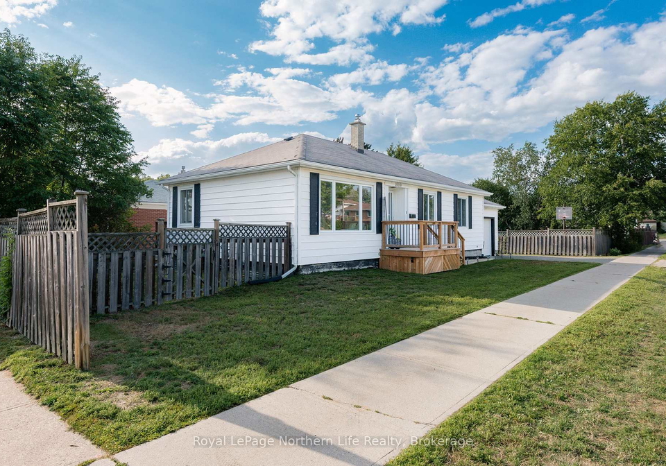 1009-elizabeth-street-north-bay-ontario-x13696522