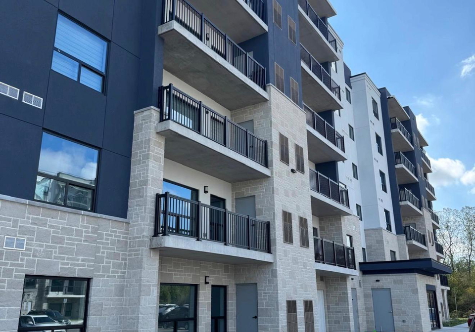 3370-stella-crescent-windsor-ontario-x13696552