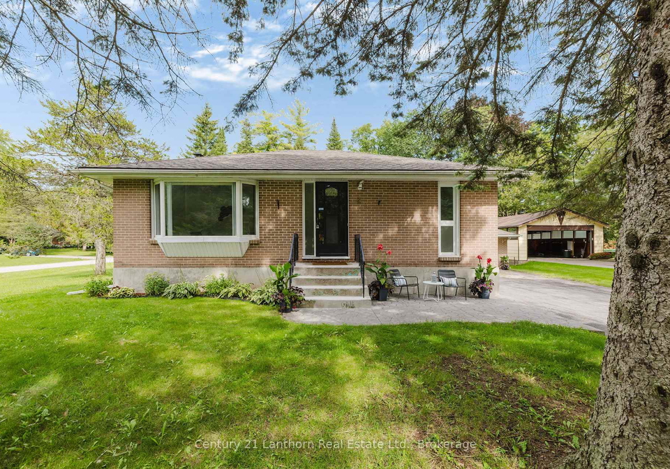23-wood-street-quinte-west-ontario-x13696554