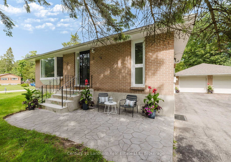 23-wood-street-quinte-west-ontario-x13696554