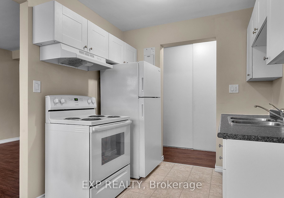 4663-huron-street-niagara-falls-ontario-x13696626