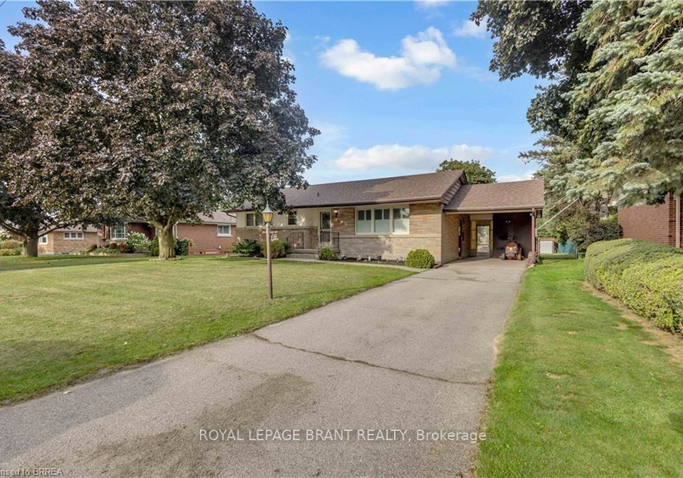 18-kingsmount-crescent-brantford-ontario-x13696668