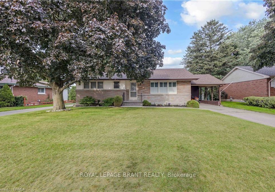 18-kingsmount-crescent-brantford-ontario-x13696668