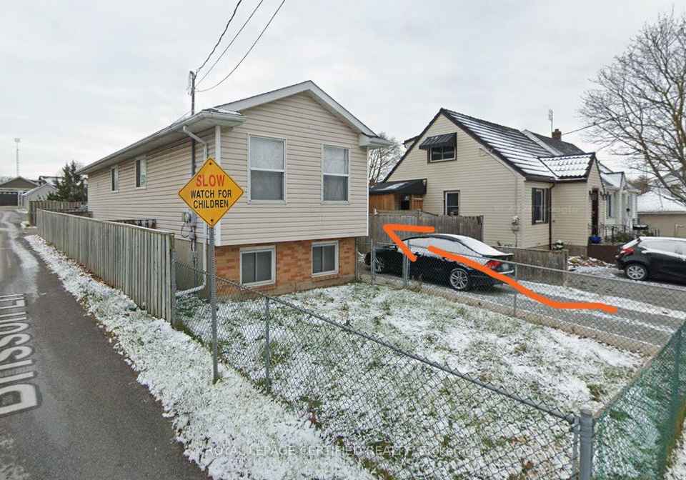 6-lincoln-avenue-st-catharines-ontario-x13696750