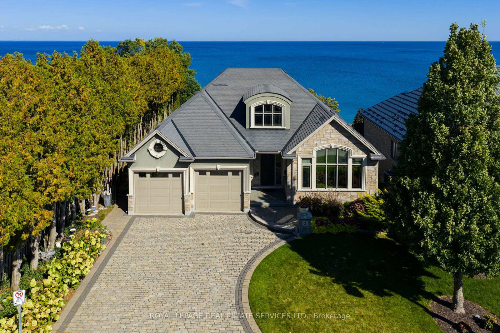 61-lake-street-grimsby-ontario-x13696778