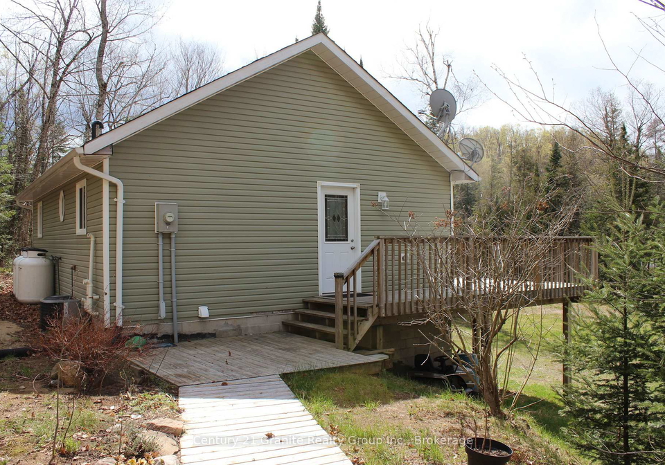 1037-andek-trail-highlands-east-ontario-x13696794