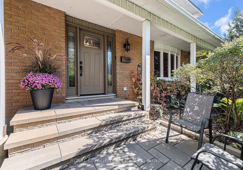 23-chanonhouse-drive-ottawa-ontario-x13696946