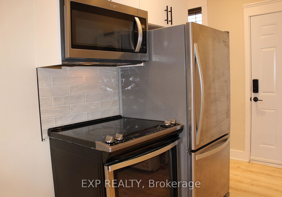 9-kent-street-smiths-falls-ontario-x13696990