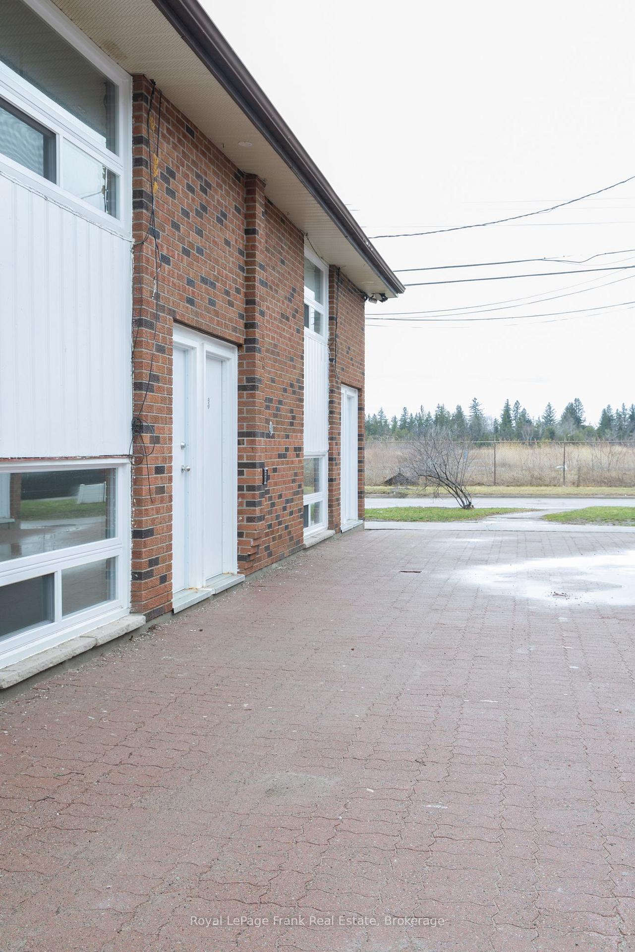 84-mary-street-w-kawartha-lakes-ontario-x13697022