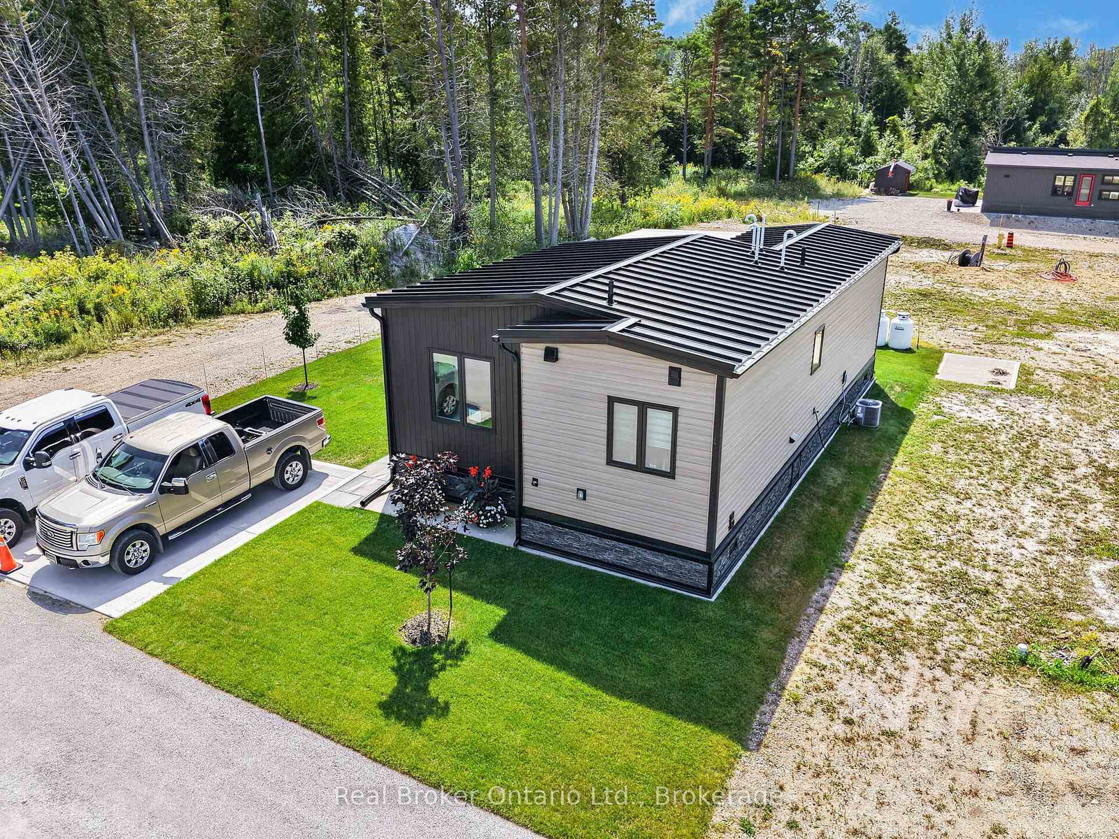 5007-highway-21-highway-saugeen-shores-ontario-x13697150