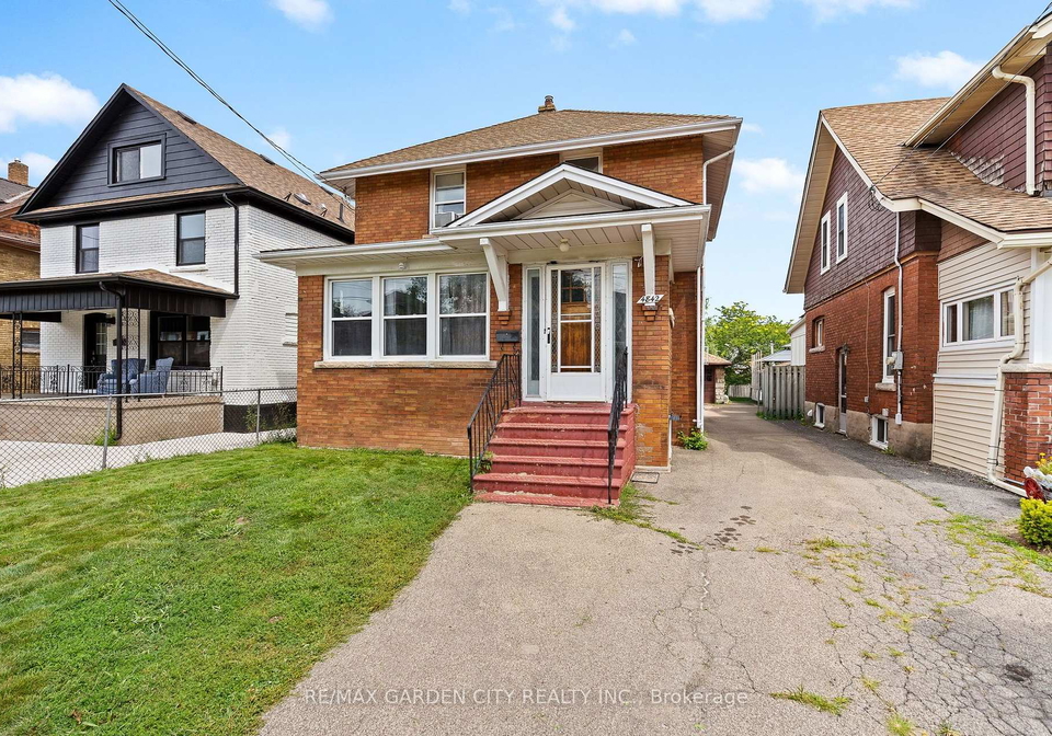 4842-fourth-avenue-niagara-falls-ontario-x13697202