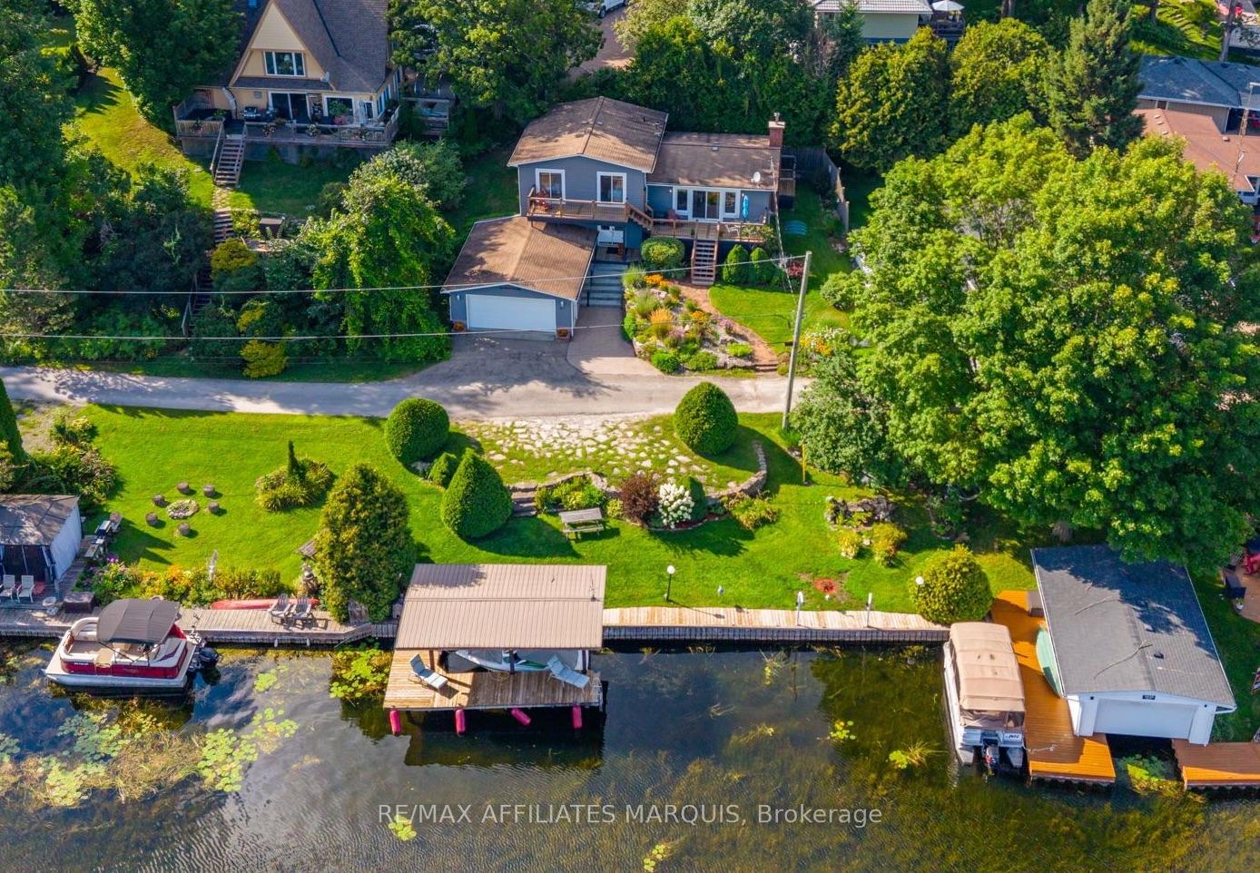 3537-r35-road-rideau-lakes-ontario-x13697302