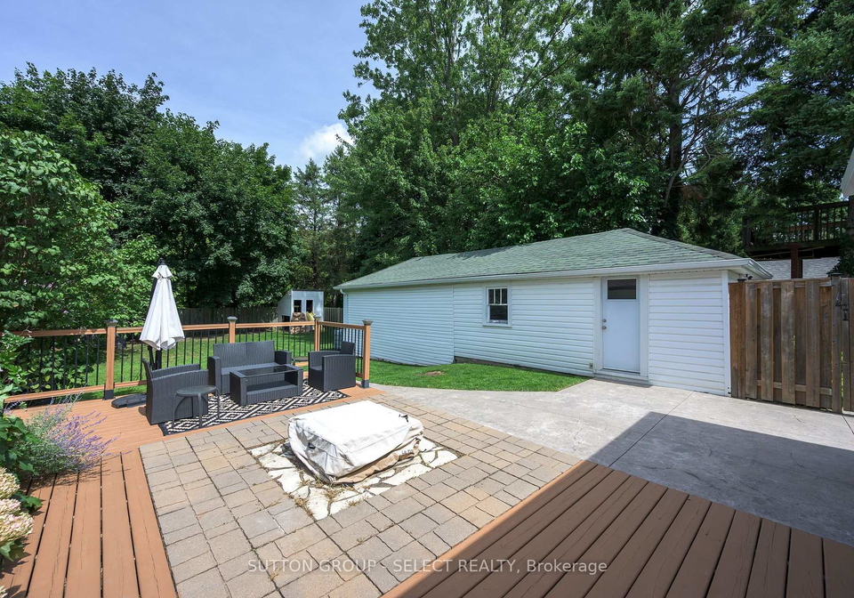 1852-avalon-street-london-east-ontario-x13697304
