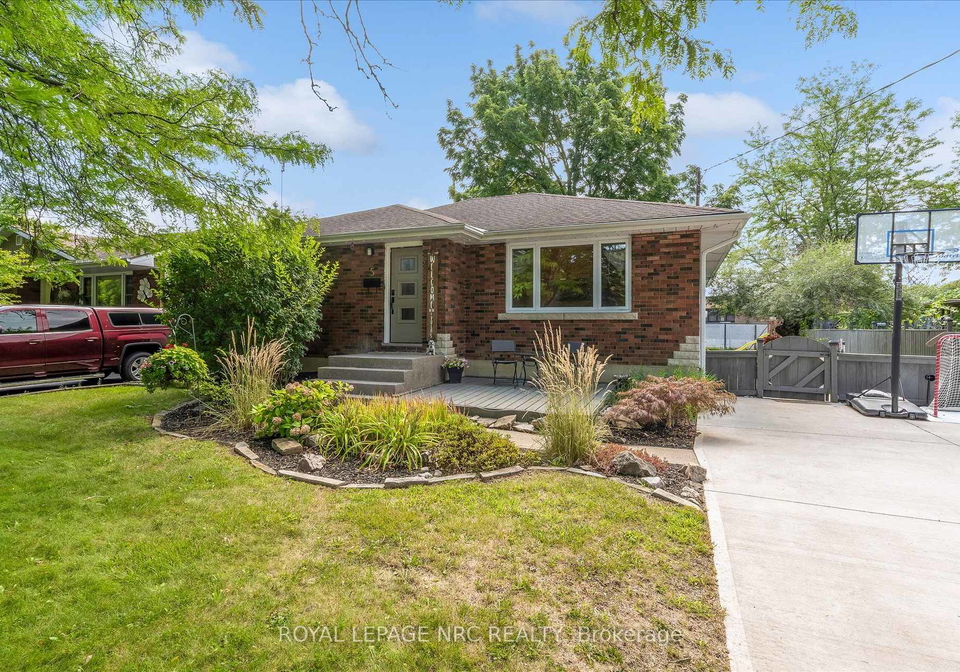 5-goldsmith-avenue-st-catharines-ontario-x13697438