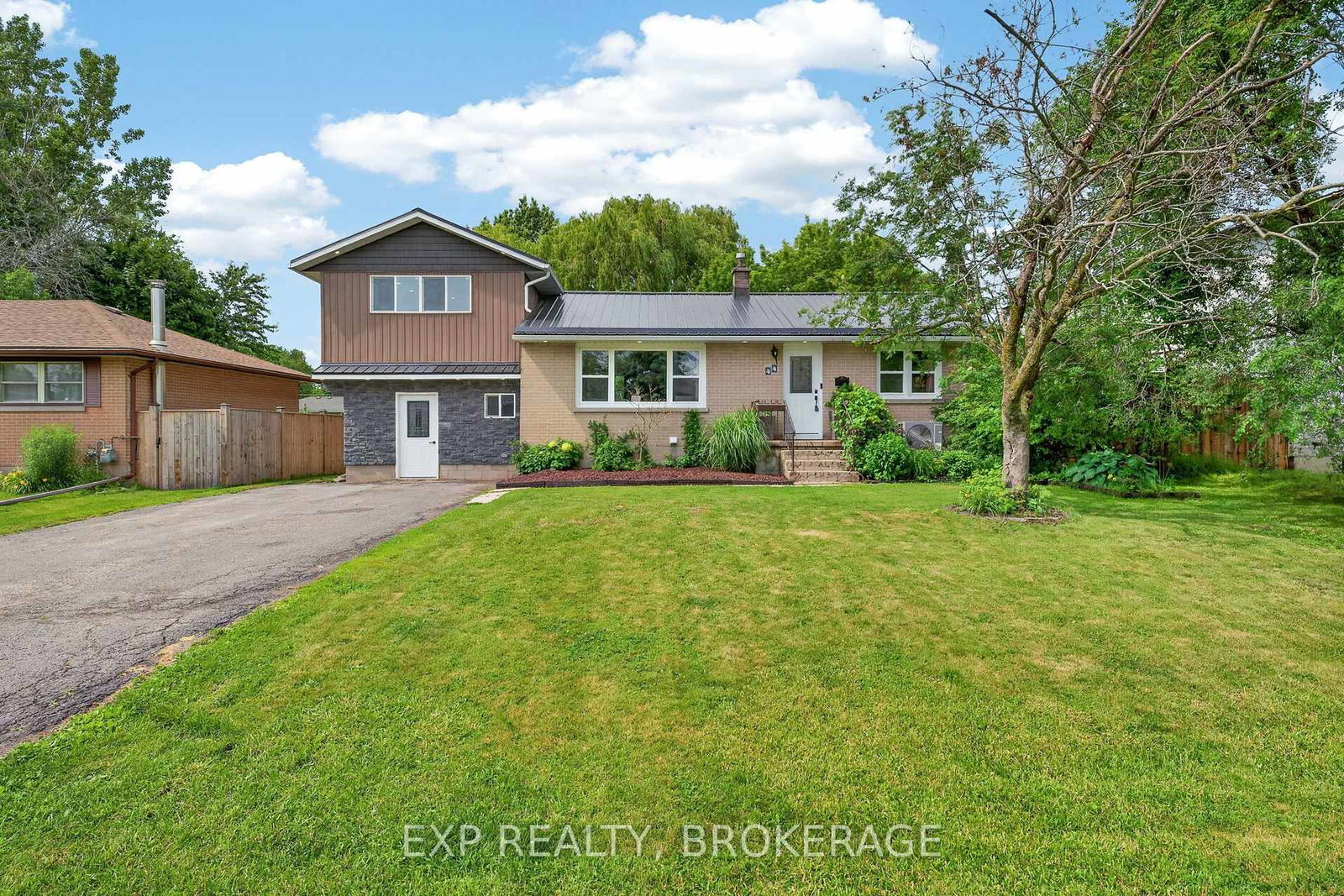 44-lennox-street-kingston-ontario-x13697686