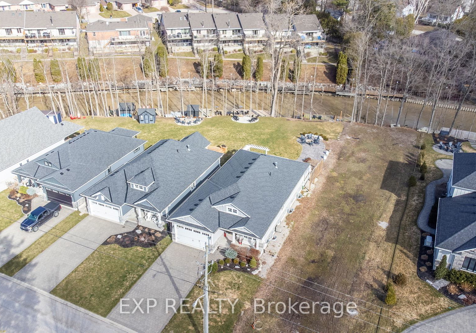89-gill-road-lambton-shores-ontario-x13697764