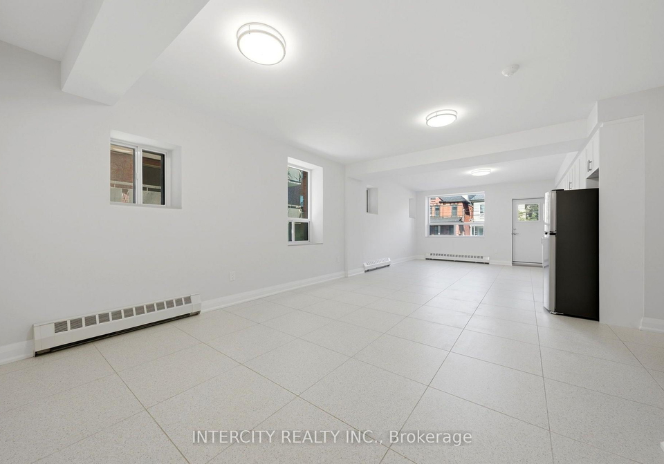 91-wentworth-street-s-hamilton-ontario-x13697834