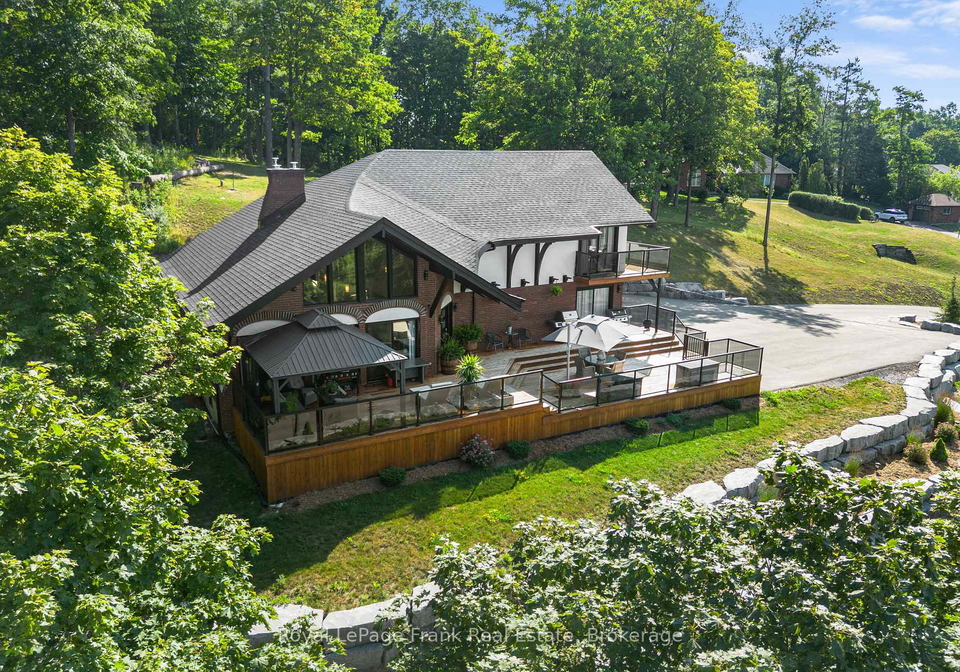 215-francis-street-kawartha-lakes-ontario-x13697896