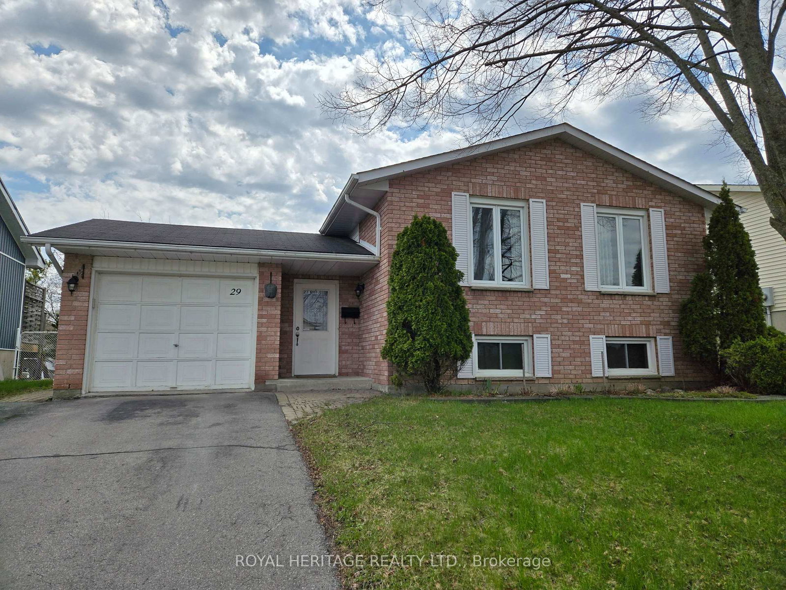 29-fleming-road-sw-quinte-west-ontario-x13697932