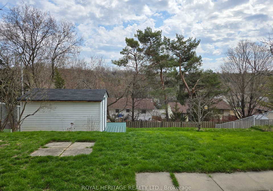 29-fleming-road-sw-quinte-west-ontario-x13697932