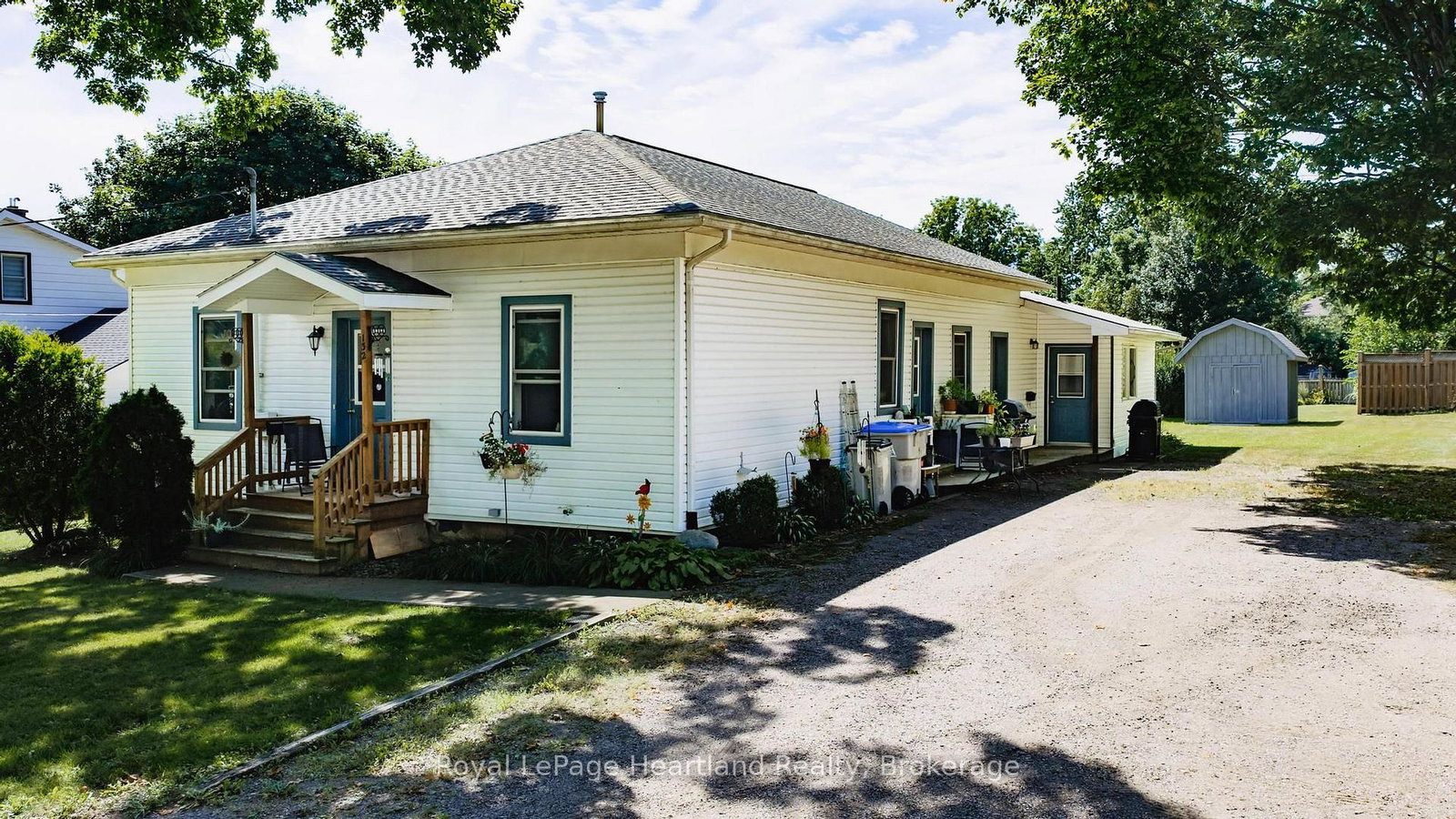 132-queen-street-central-huron-ontario-x13698046