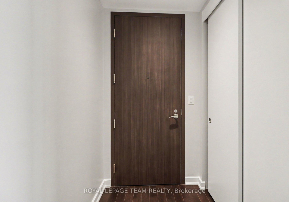 300-lisgar-street-e-ottawa-ontario-x13698102