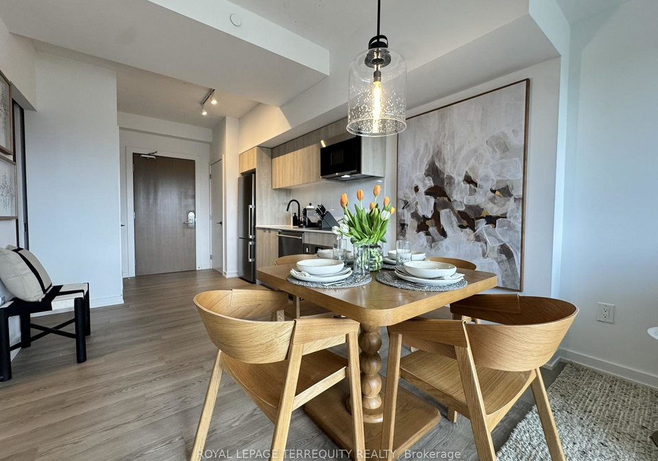 100-carrick-trail-gravenhurst-ontario-x13698118