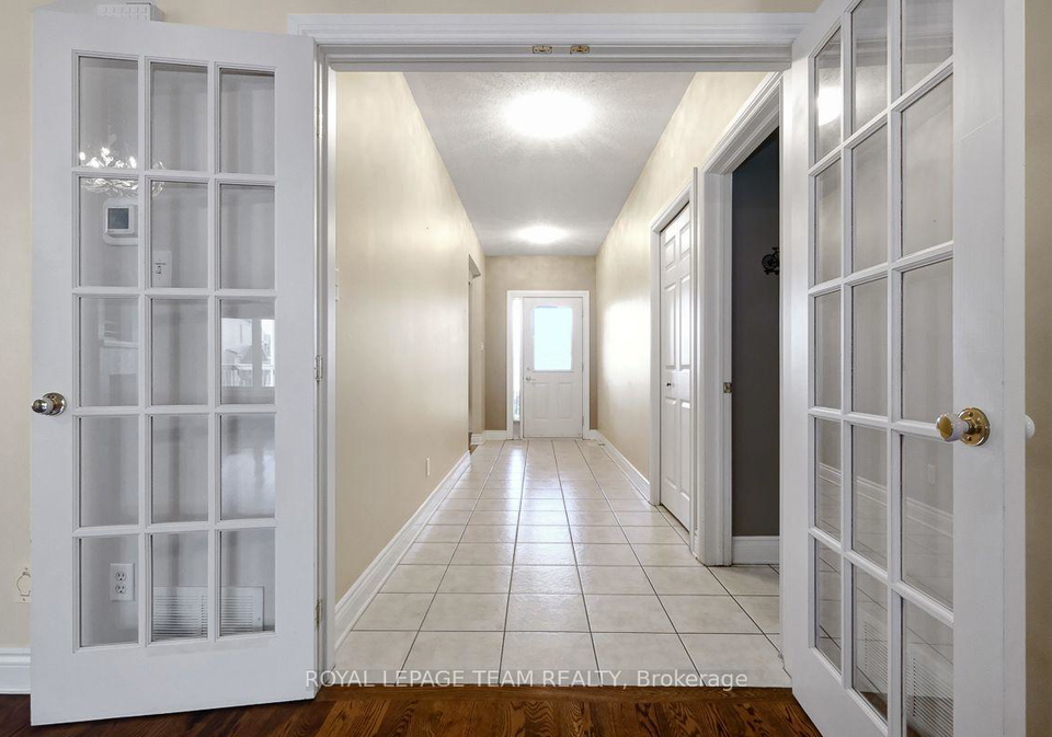 92-hartsmere-drive-ottawa-ontario-x13698196