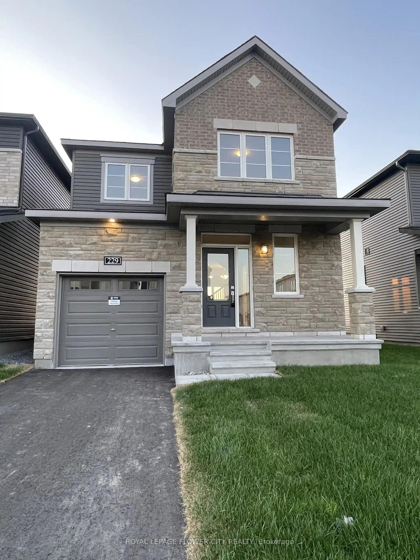 229-elsie-macgill-walk-kanata-ontario-x13698316