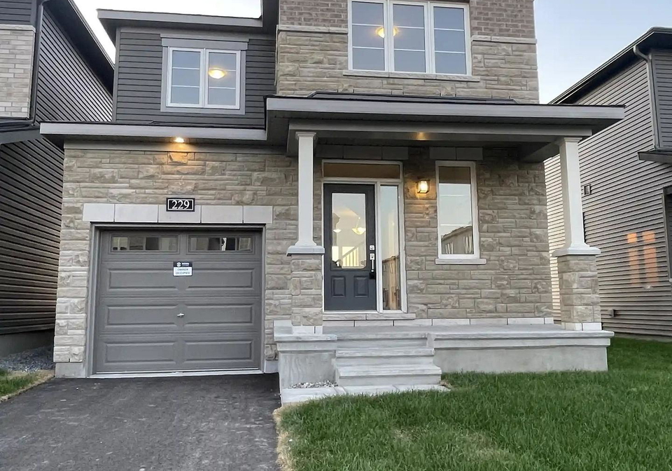 229-elsie-macgill-walk-kanata-ontario-x13698316