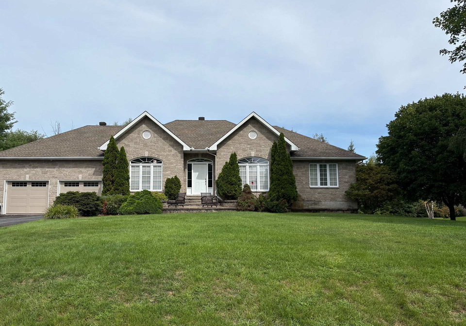 6746-waterside-court-ottawa-ontario-x13698340