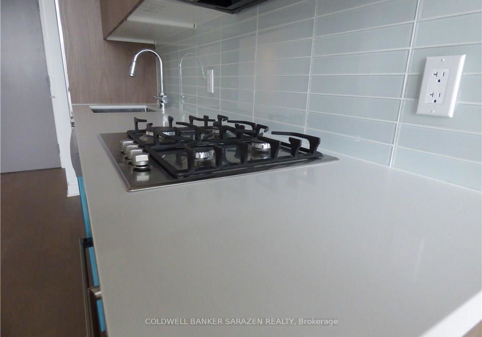 203-catherine-street-ottawa-ontario-x13698360