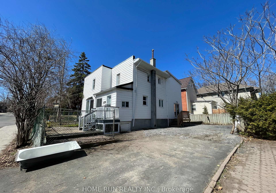 121-concord-street-e-ottawa-ontario-x13698364