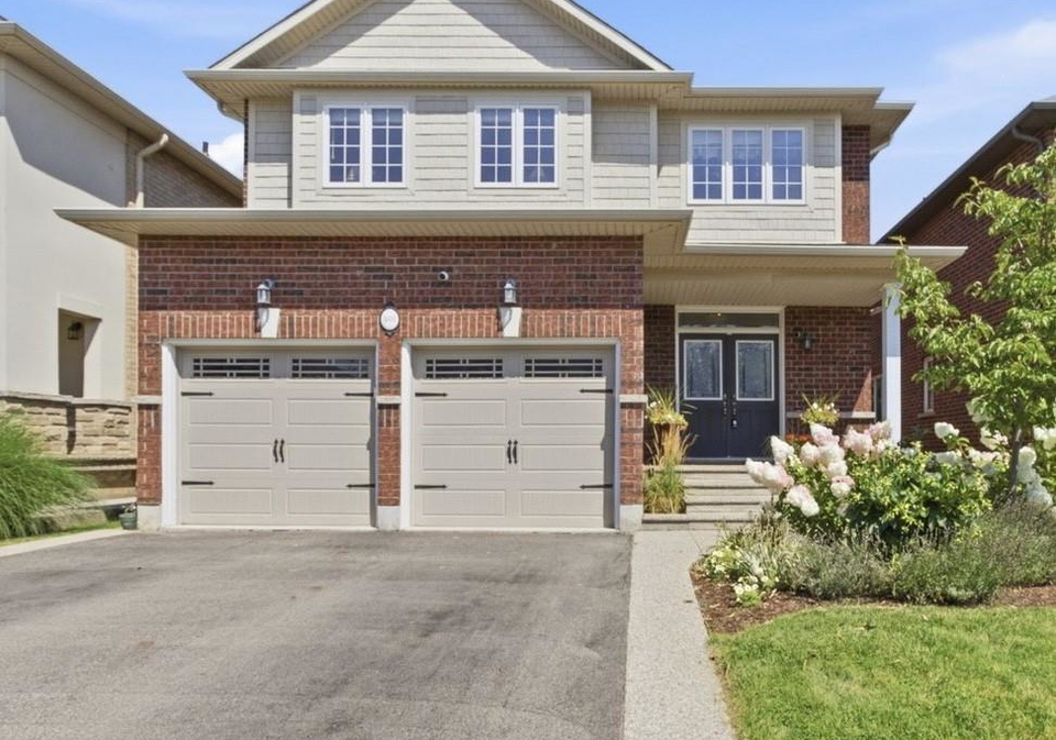 401-valridge-drive-hamilton-ontario-x13698428