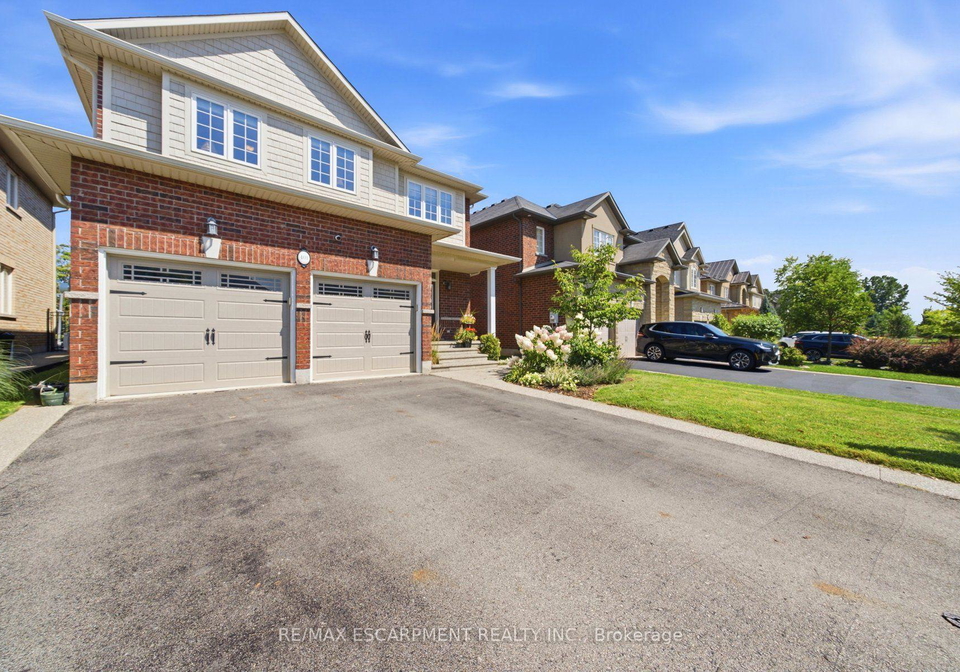401-valridge-drive-hamilton-ontario-x13698428