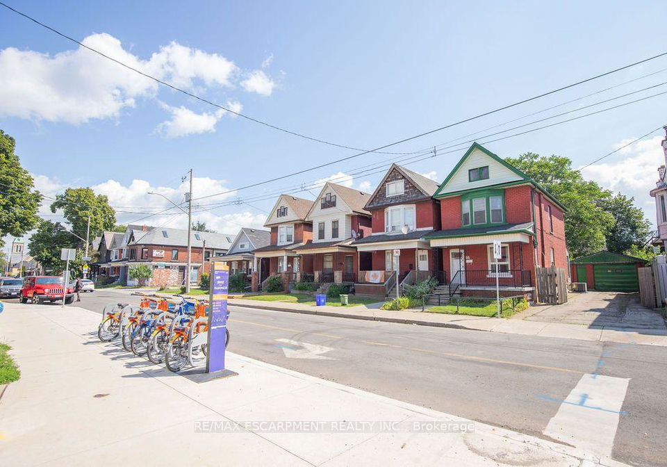 66-sherman-avenue-n-hamilton-ontario-x13698564