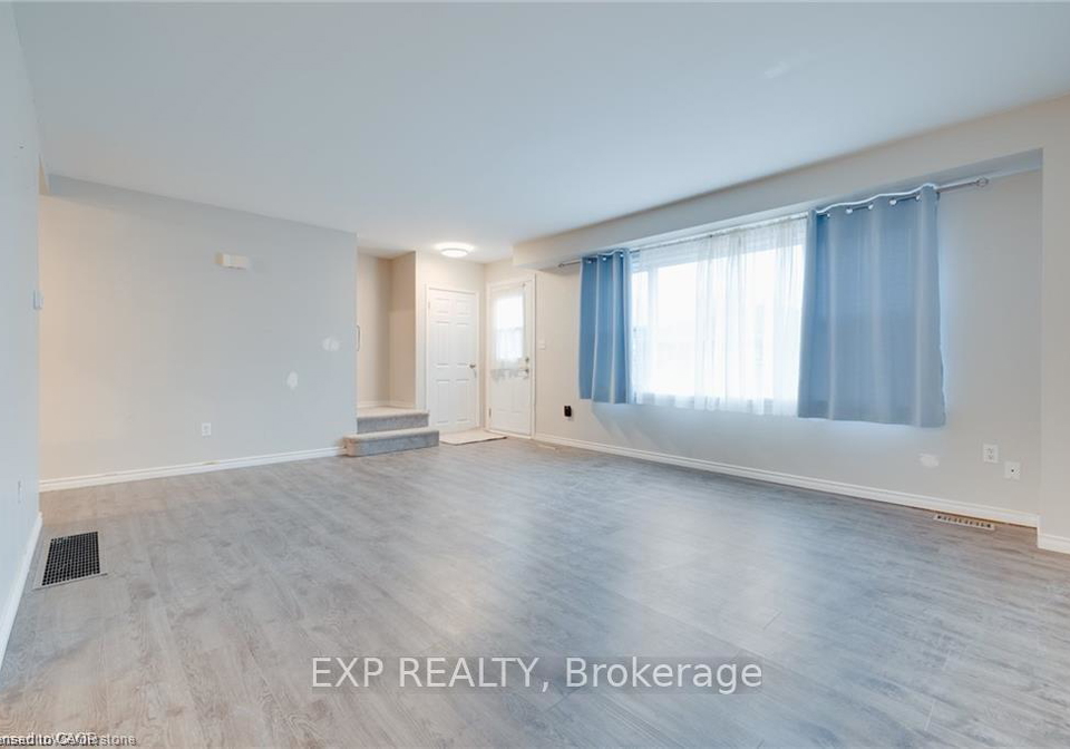 7bee-street-woodstock-ontario-x13698566