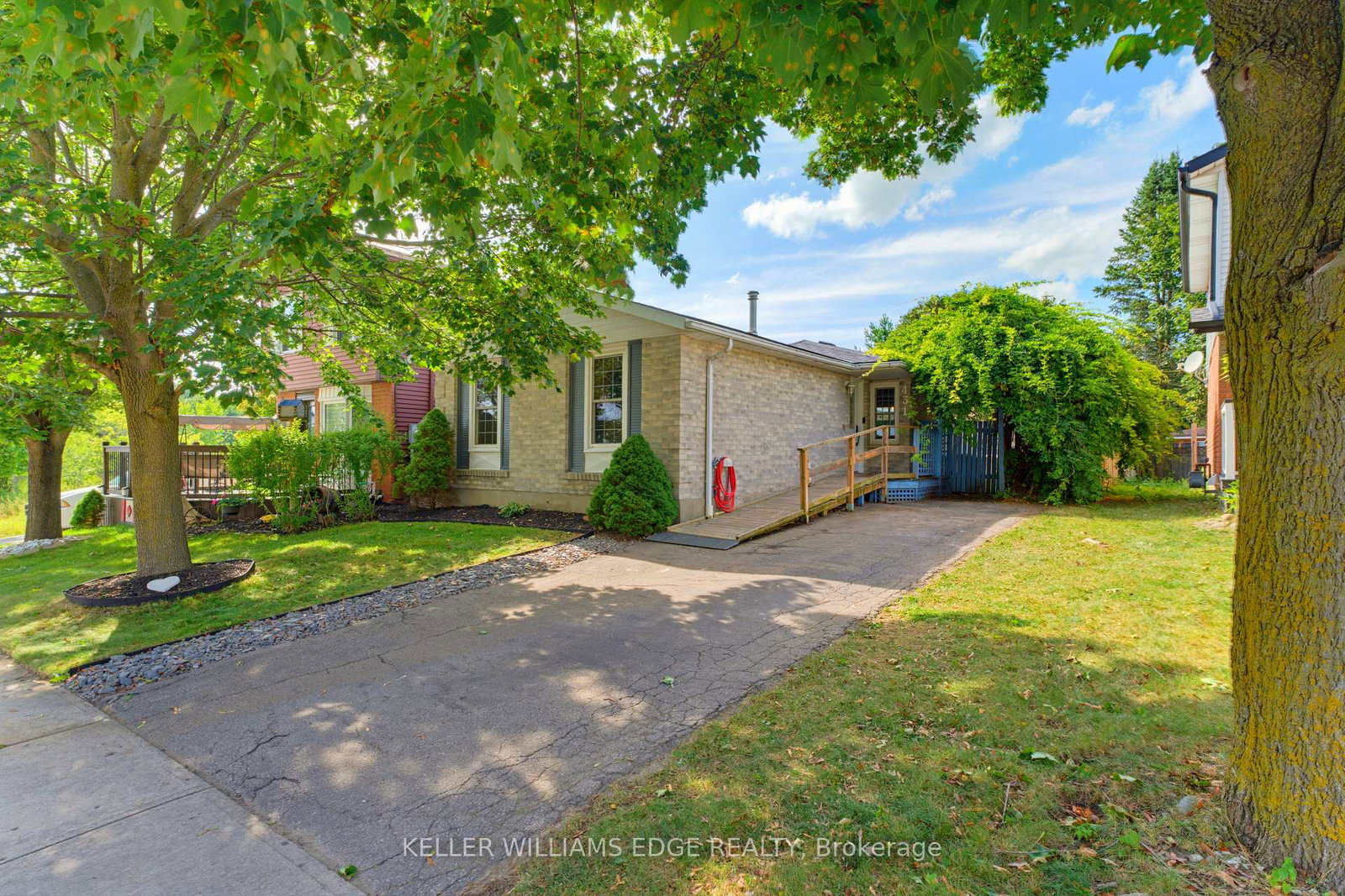 431-west-acres-drive-guelph-ontario-x13698610