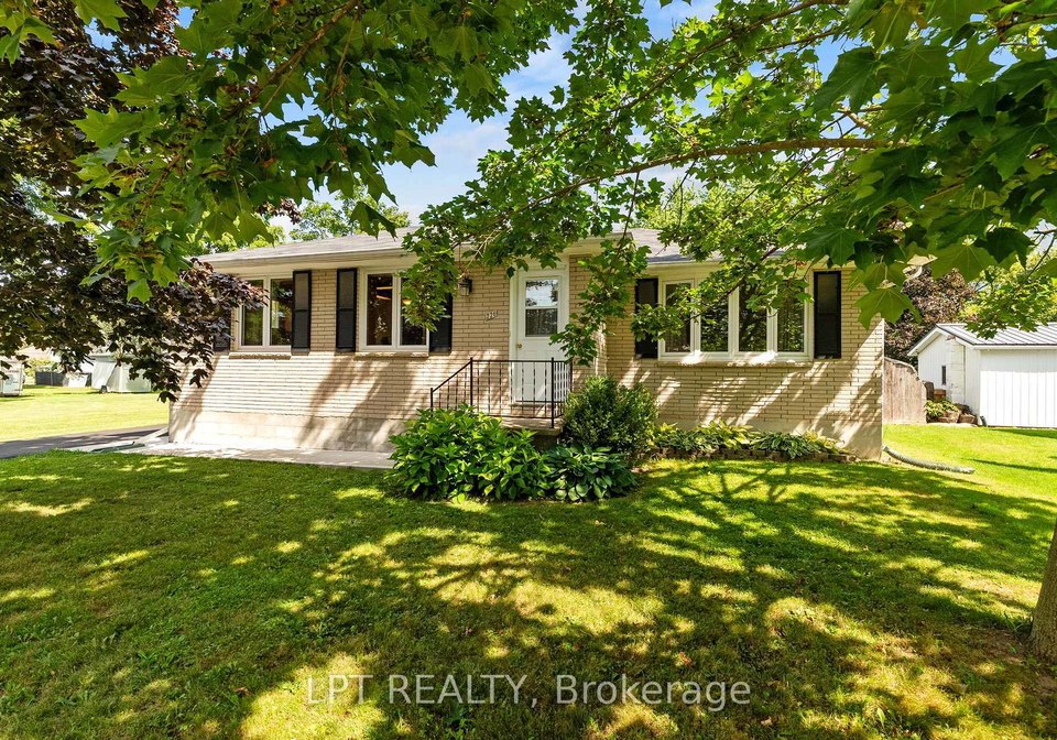 226-tain-street-north-middlesex-ontario-x13698658