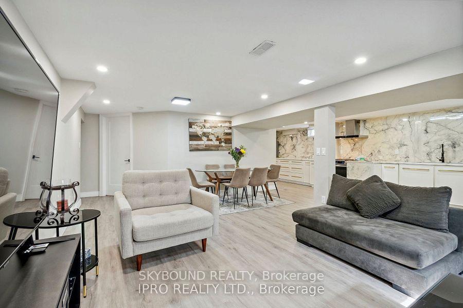 34-owen-place-hamilton-ontario-x13698662