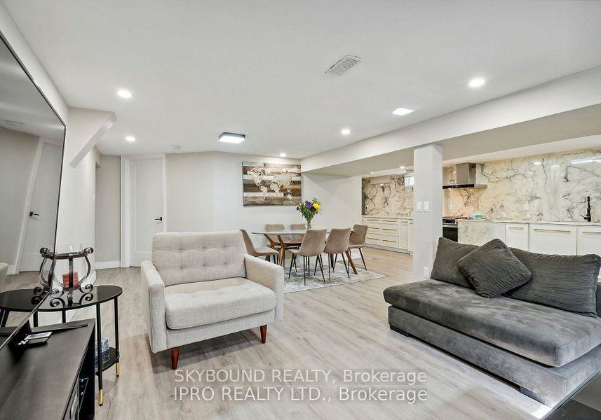 34-owen-place-hamilton-ontario-x13698662