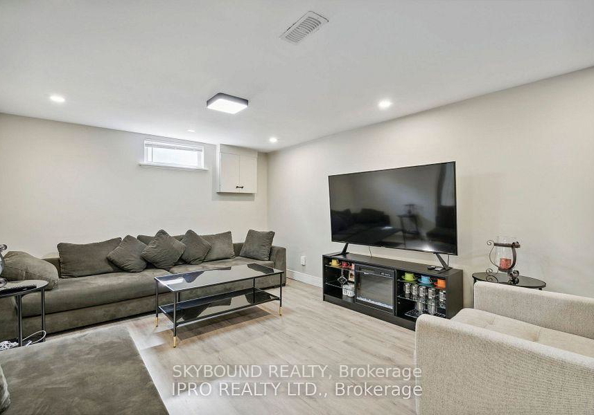 34-owen-place-hamilton-ontario-x13698662