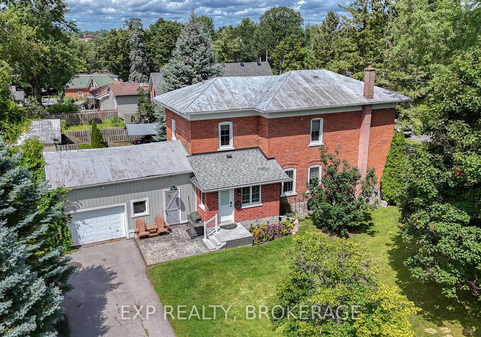 13-alfred-street-greater-napanee-ontario-x13698936