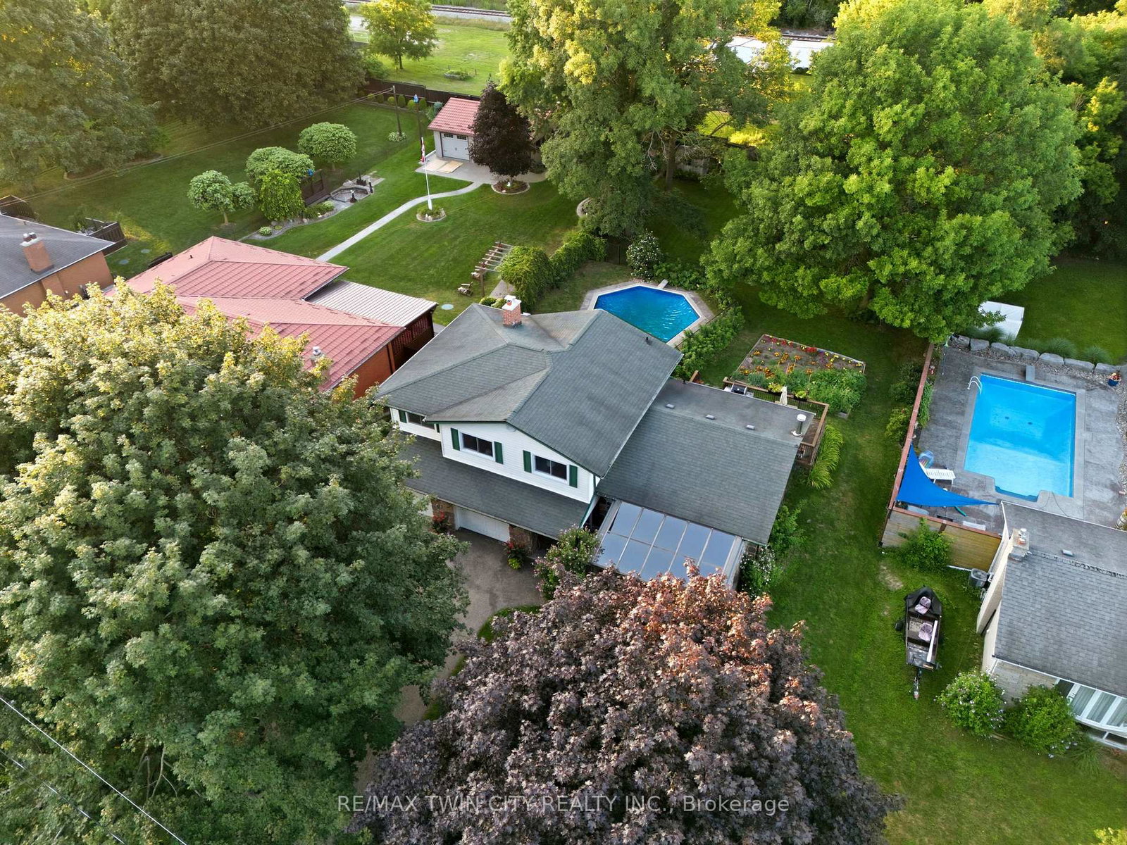 25-alice-crescent-wilmot-ontario-x13698988