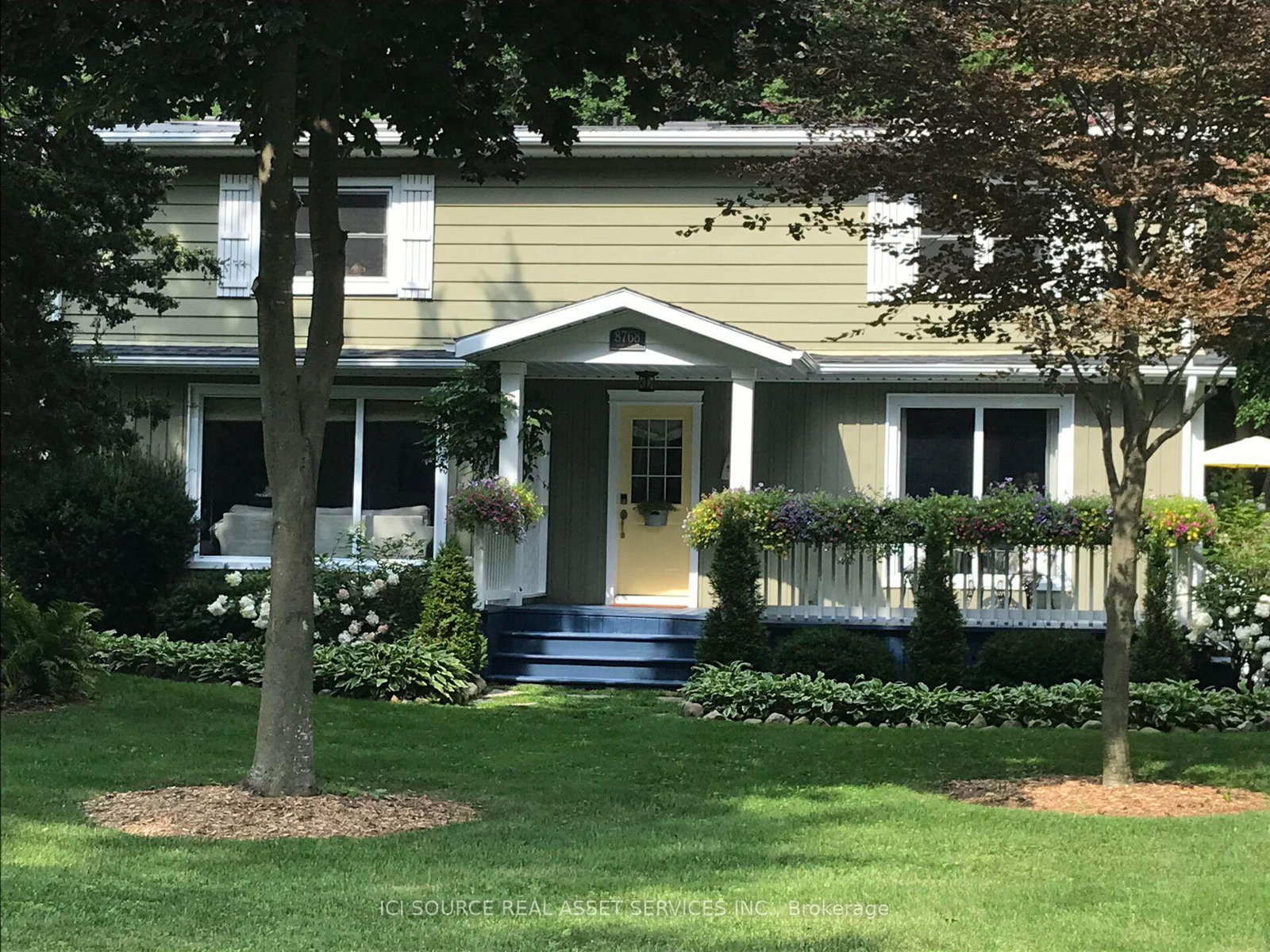 8768-park-street-lambton-shores-ontario-x13699006